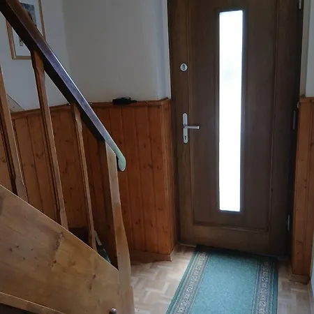 Haus Vier Jahreszeiten * Limabach - Oberfrohna